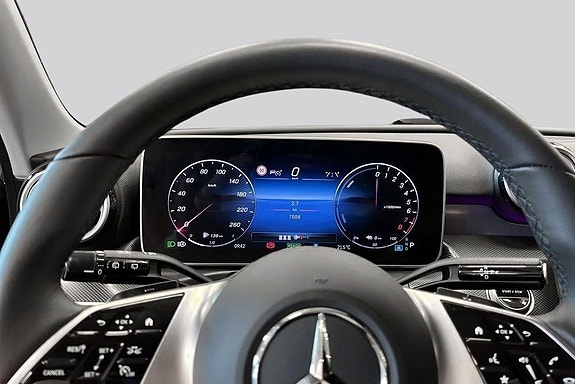 Mercedes-Benz C300 e 10 of 18