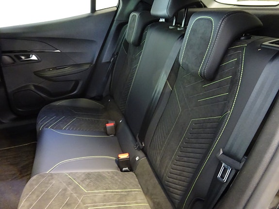 Peugeot 2008 8 of 9