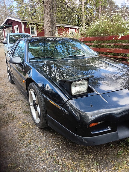 Pontiac Fiero 4 of 4