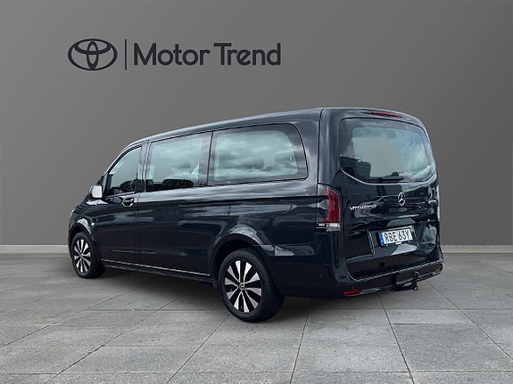 Mercedes-Benz eVito Tourer 2 of 5