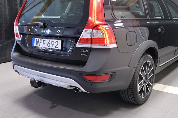 Volvo XC70 8 of 22