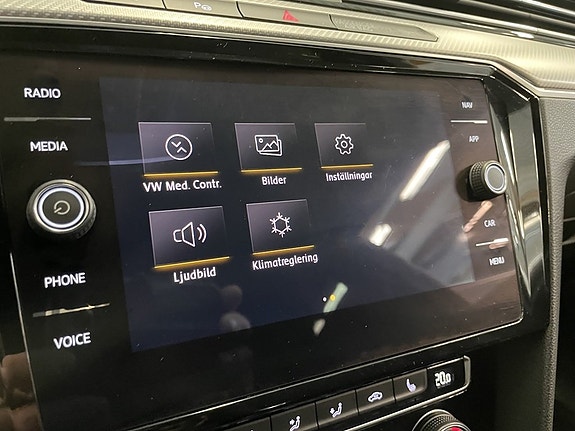 Volkswagen Arteon 23 of 25