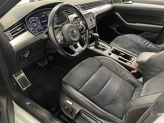Volkswagen Arteon 16 of 25