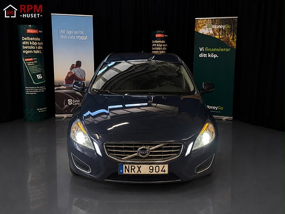 Volvo V60 3 of 5