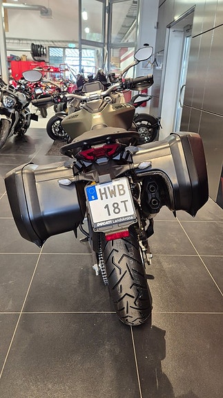 Ducati Multistrada V2S Travel 4 of 4