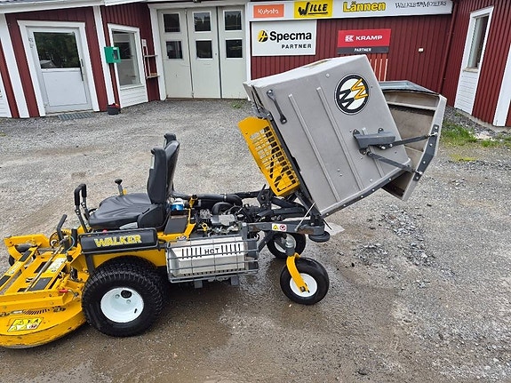 Walker MT 25T-32 9 of 15