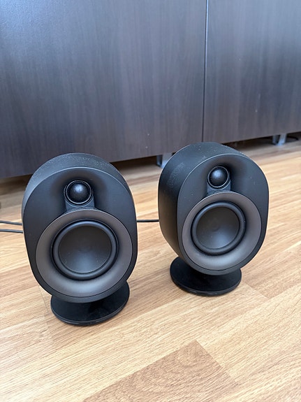 Product image 2 of 11