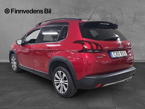 Peugeot 2008 3 of 5