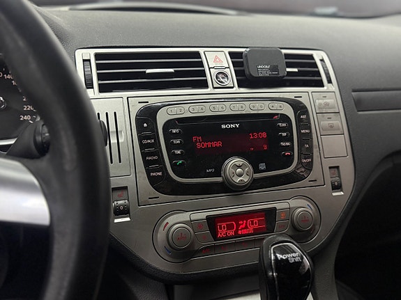 Ford Kuga 10 of 16