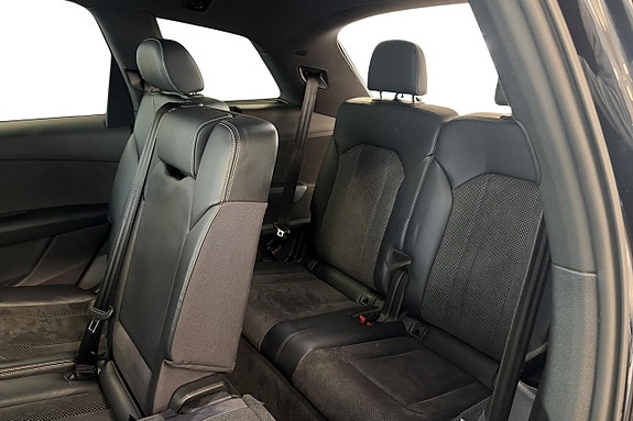Audi Q7 13 of 24