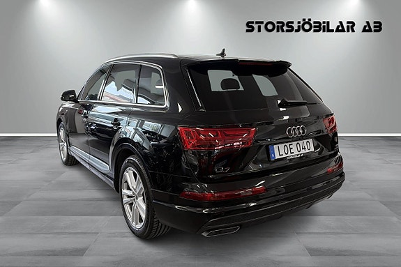 Audi Q7 5 of 5