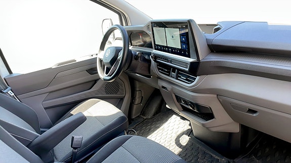 Volkswagen Transporter 13 of 15