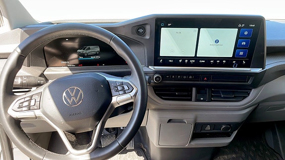 Volkswagen Transporter 11 of 15