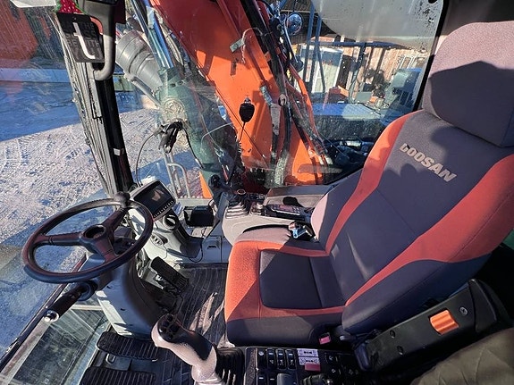 Doosan DX160 W Leica 3D & vagn 9 of 17