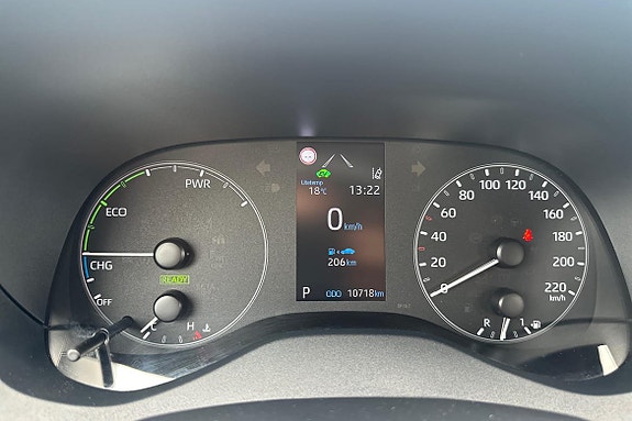 Toyota Yaris 14 of 21