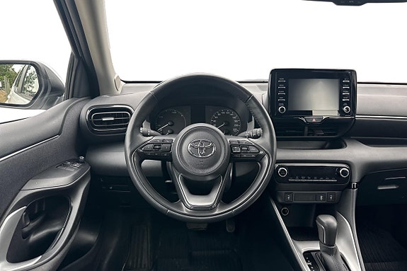 Toyota Yaris 10 of 21