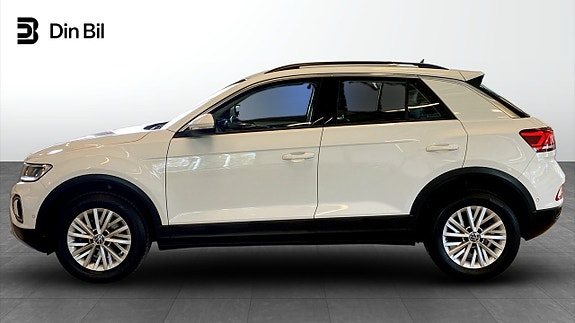 Volkswagen T-Roc 2 of 5