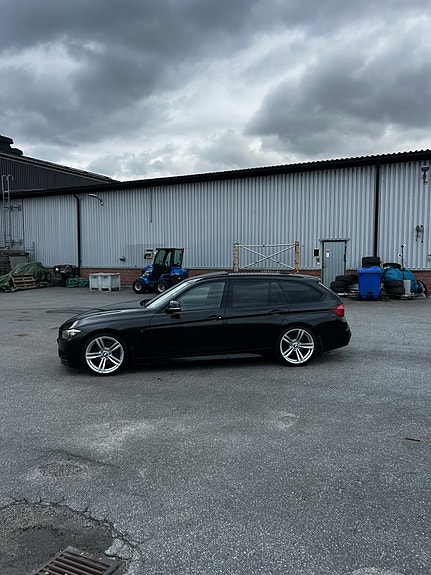 BMW 335d 2 of 20