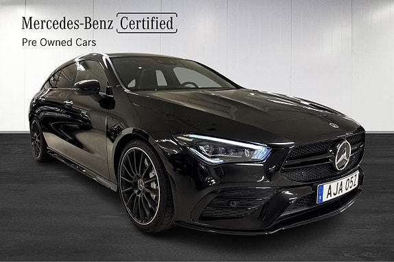 Mercedes-Benz AMG GT Black Series 3 of 5