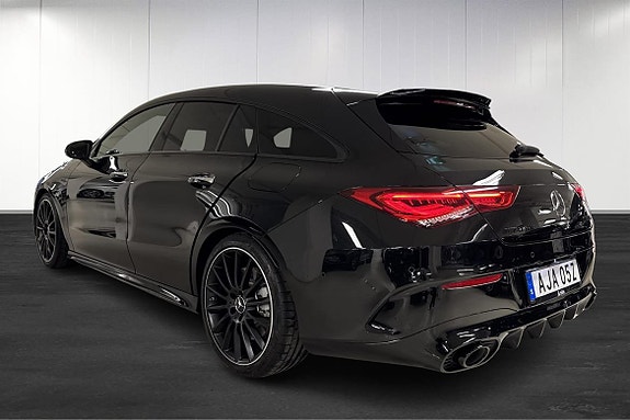 Mercedes-Benz AMG GT Black Series 4 of 5