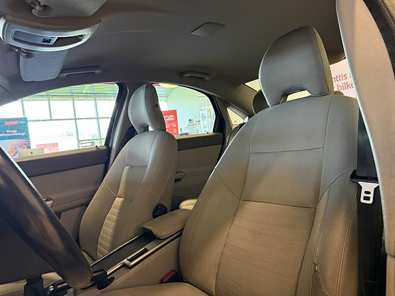 Volvo S40 13 of 20