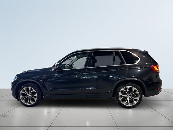 BMW X5 4 of 5