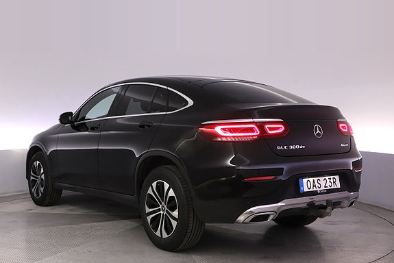 Mercedes-Benz GLC300 de 4 of 5