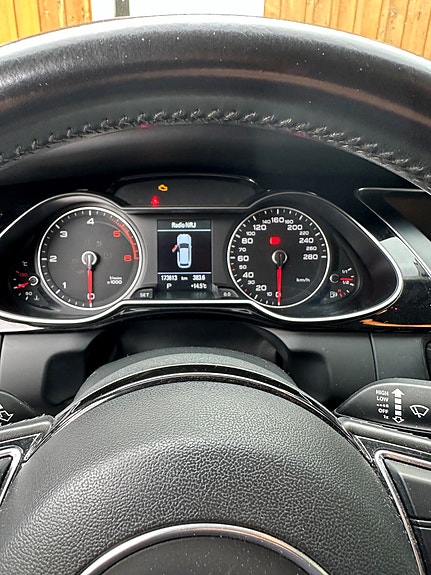 Audi A4 5 of 5
