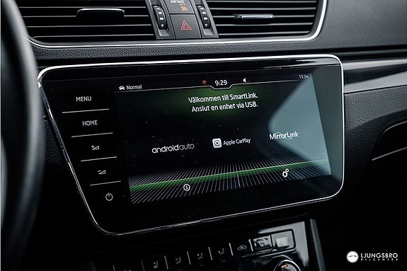 Skoda Superb 15 of 21