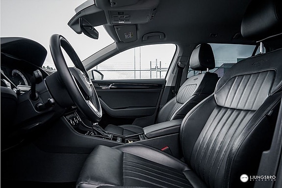 Skoda Superb 9 of 21