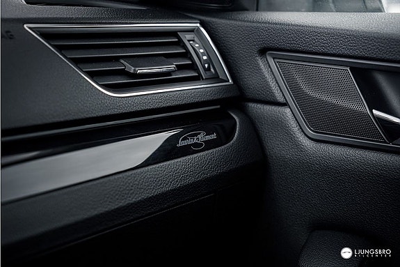 Skoda Superb 19 of 21