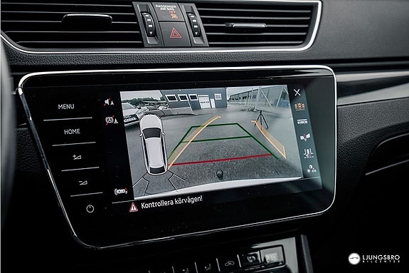 Skoda Superb 16 of 21