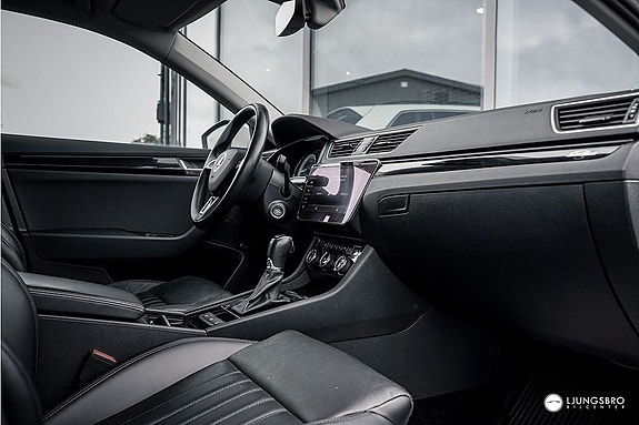 Skoda Superb 21 of 21