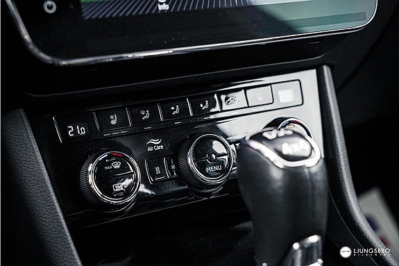 Skoda Superb 17 of 21