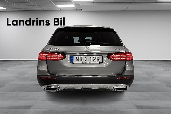 Mercedes-Benz E220 d 5 of 5