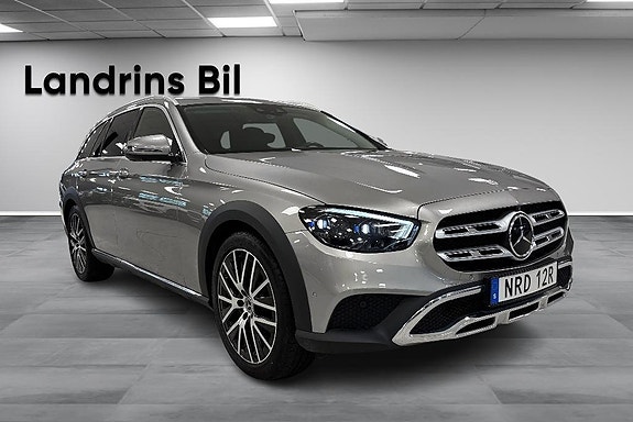 Mercedes-Benz E220 d 3 of 5