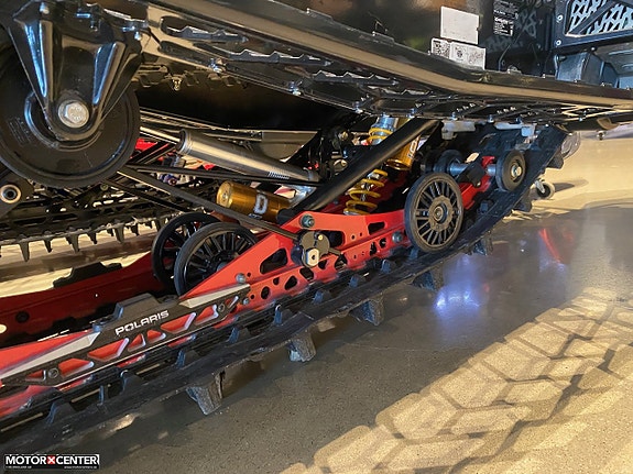 Polaris 850 MTRX SWB ASLT 146 *Öhlinsdämpare 3 of 6