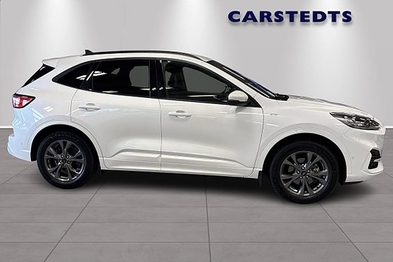 Ford Kuga 2 of 5