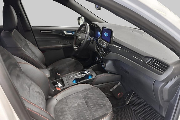 Ford Kuga 4 of 5