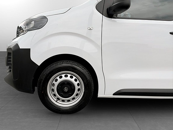 Opel Vivaro 5 of 5