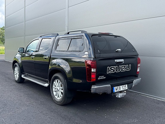 Isuzu D-max 4 of 5