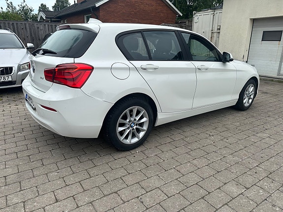 BMW 116d 6 of 13