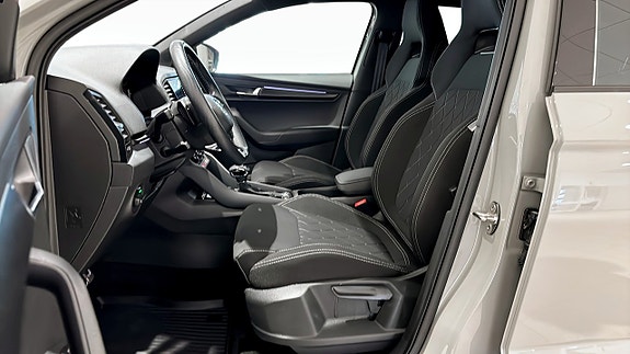 Skoda Karoq 8 of 13
