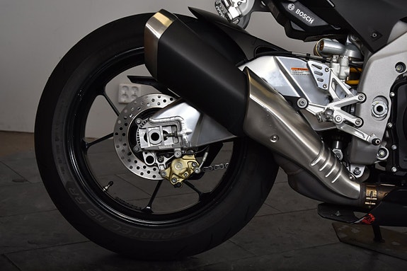 Aprilia TUONO V4R 14 of 19