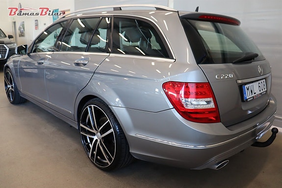 Mercedes-Benz CLC220 3 of 5