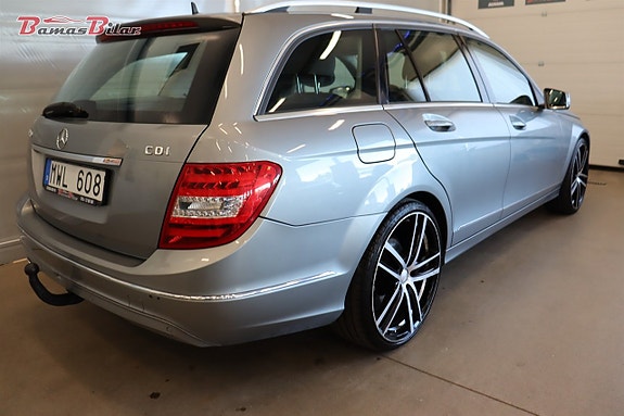 Mercedes-Benz CLC220 5 of 5