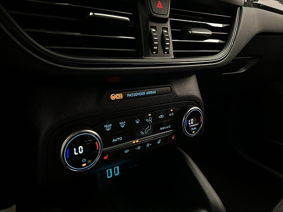 Ford Focus 24 of 30