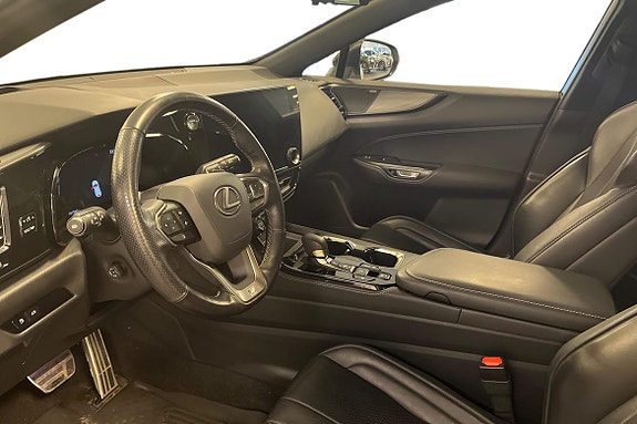 Lexus NX350h 5 of 25