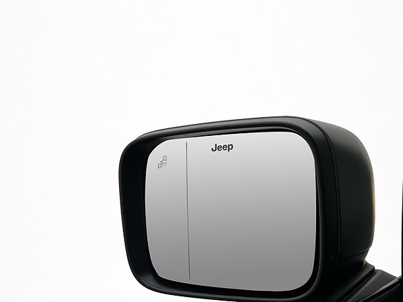 Jeep Renegade 14 of 30