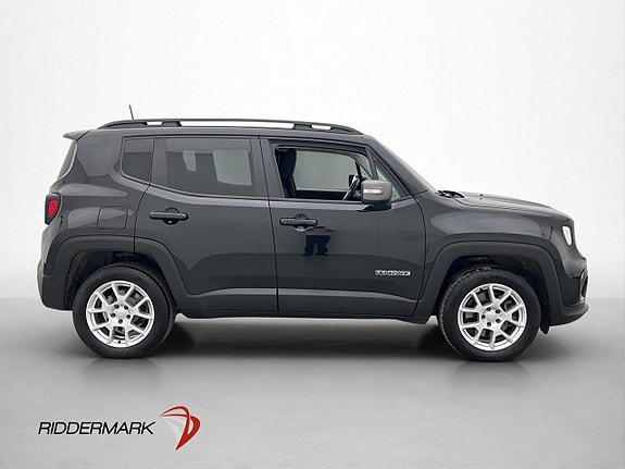 Jeep Renegade 9 of 30